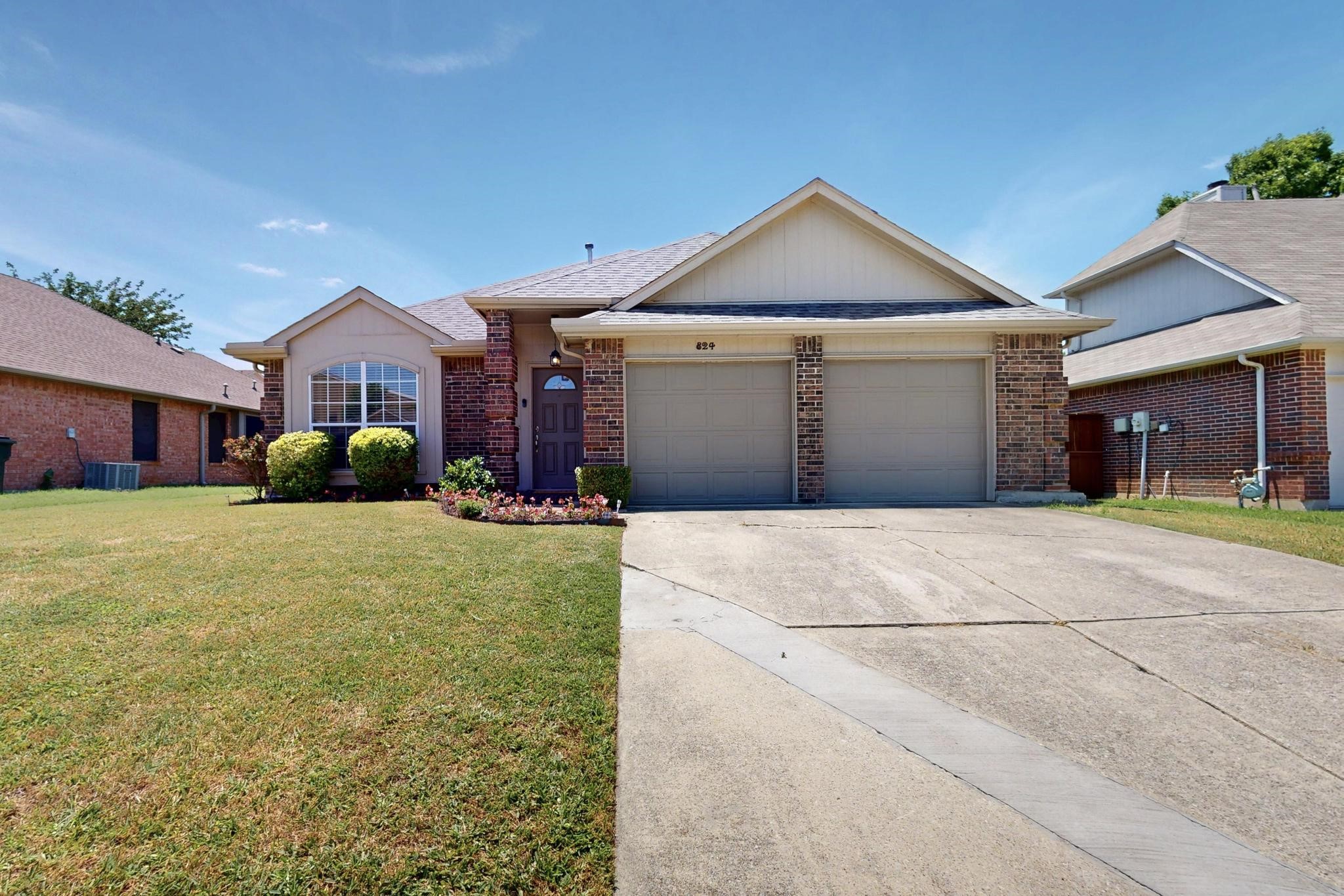 824 Ingleside Drive Plano TX 75075