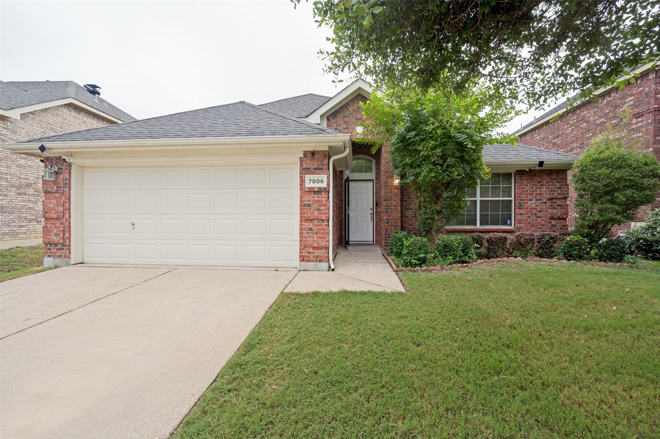 7806 Quiet Waters Drive Arlington TX 76016
