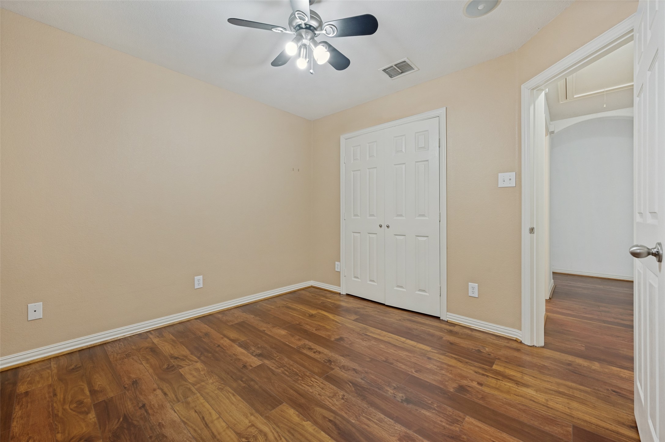 7806 Quiet Waters Drive Arlington TX 76016