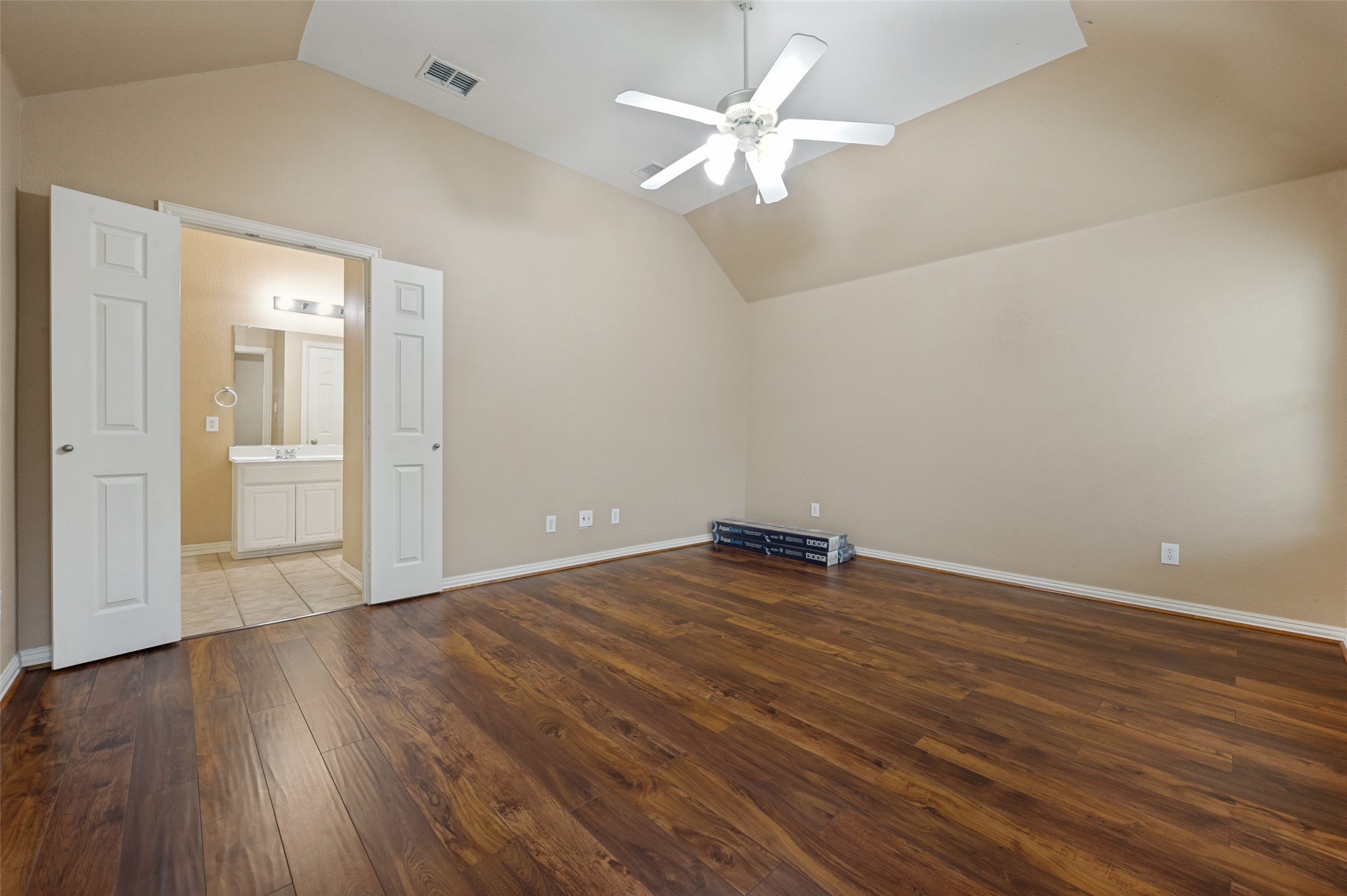 7806 Quiet Waters Drive Arlington TX 76016