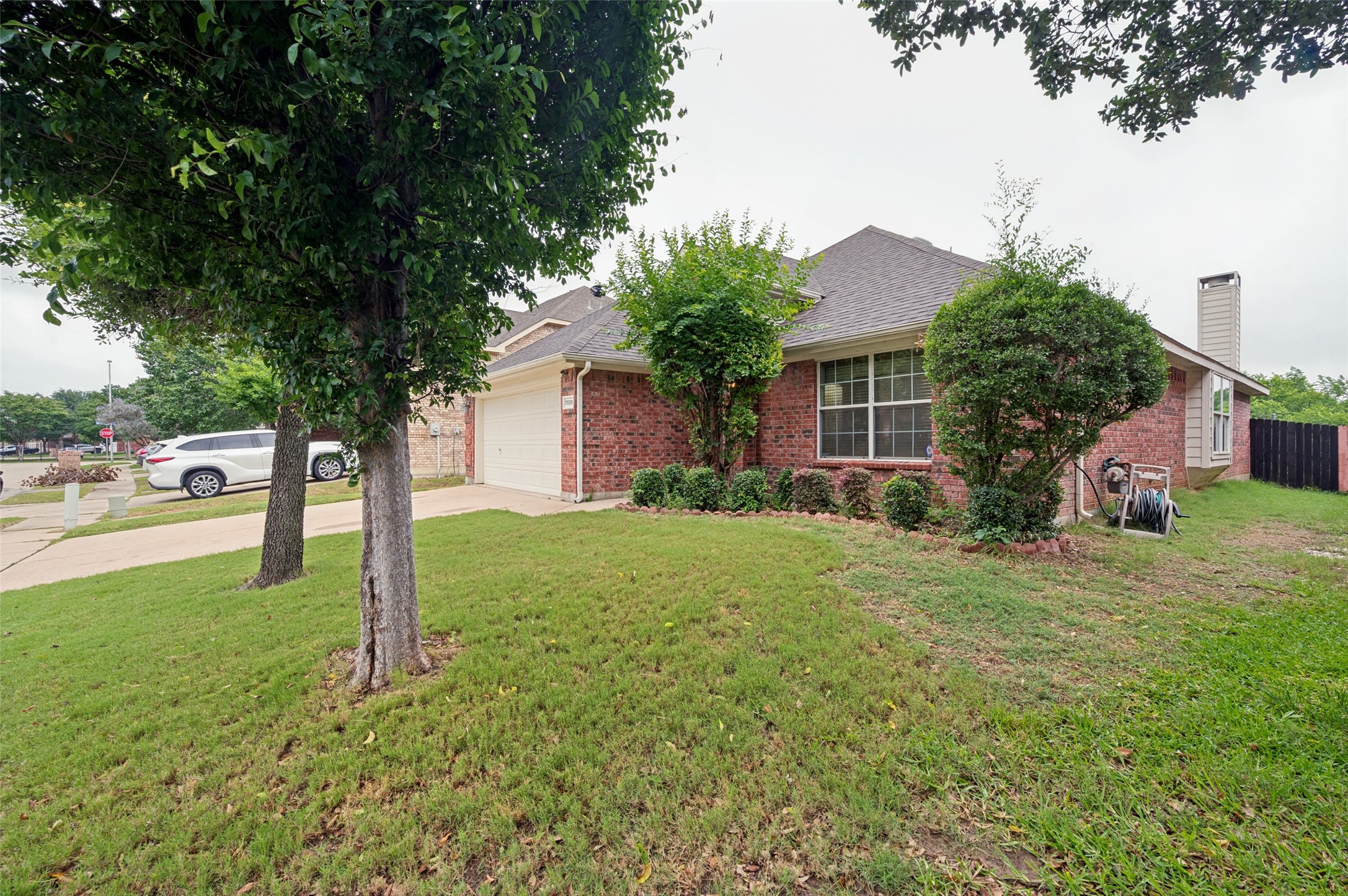 7806 Quiet Waters Drive Arlington TX 76016