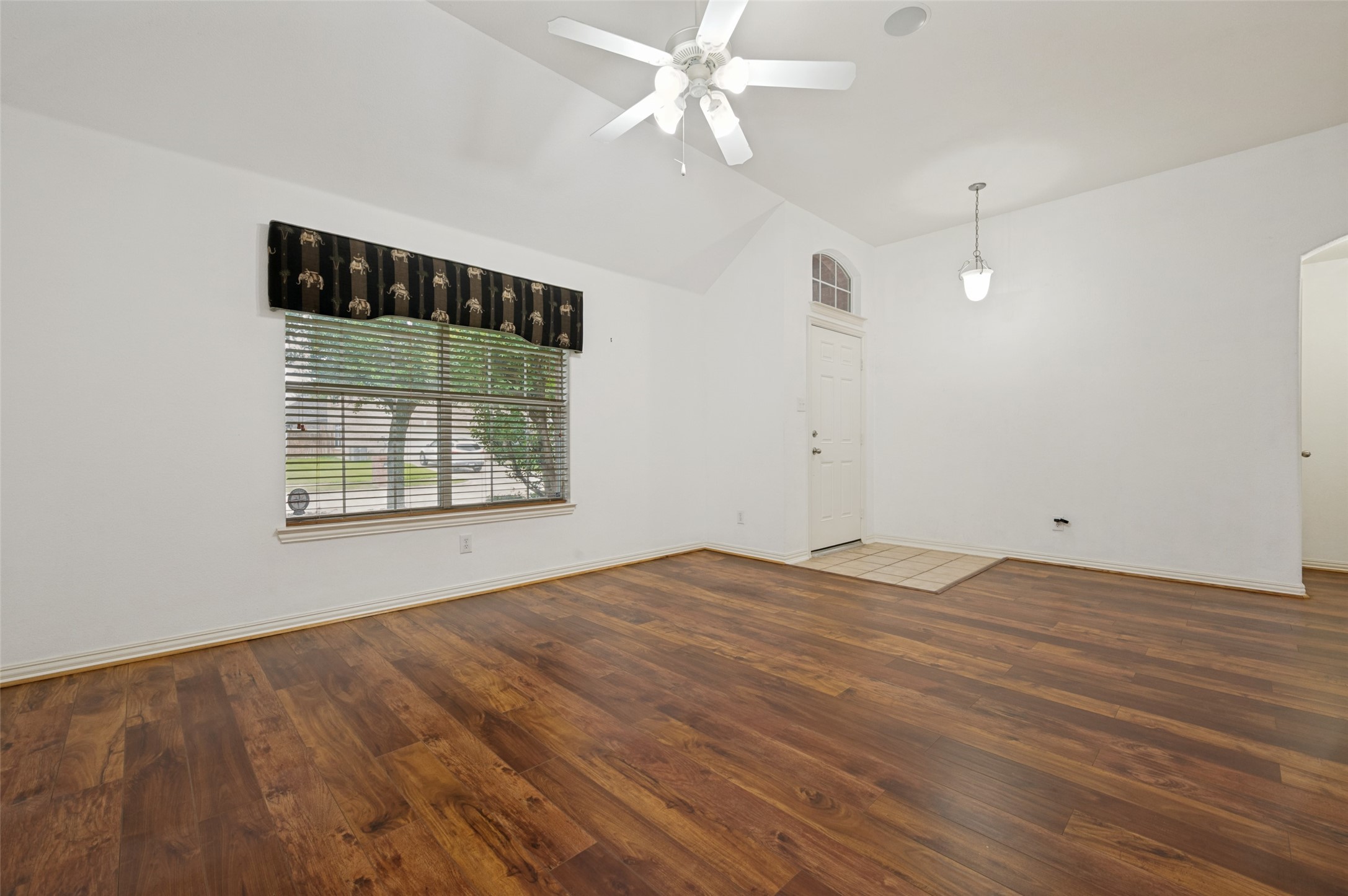 7806 Quiet Waters Drive Arlington TX 76016