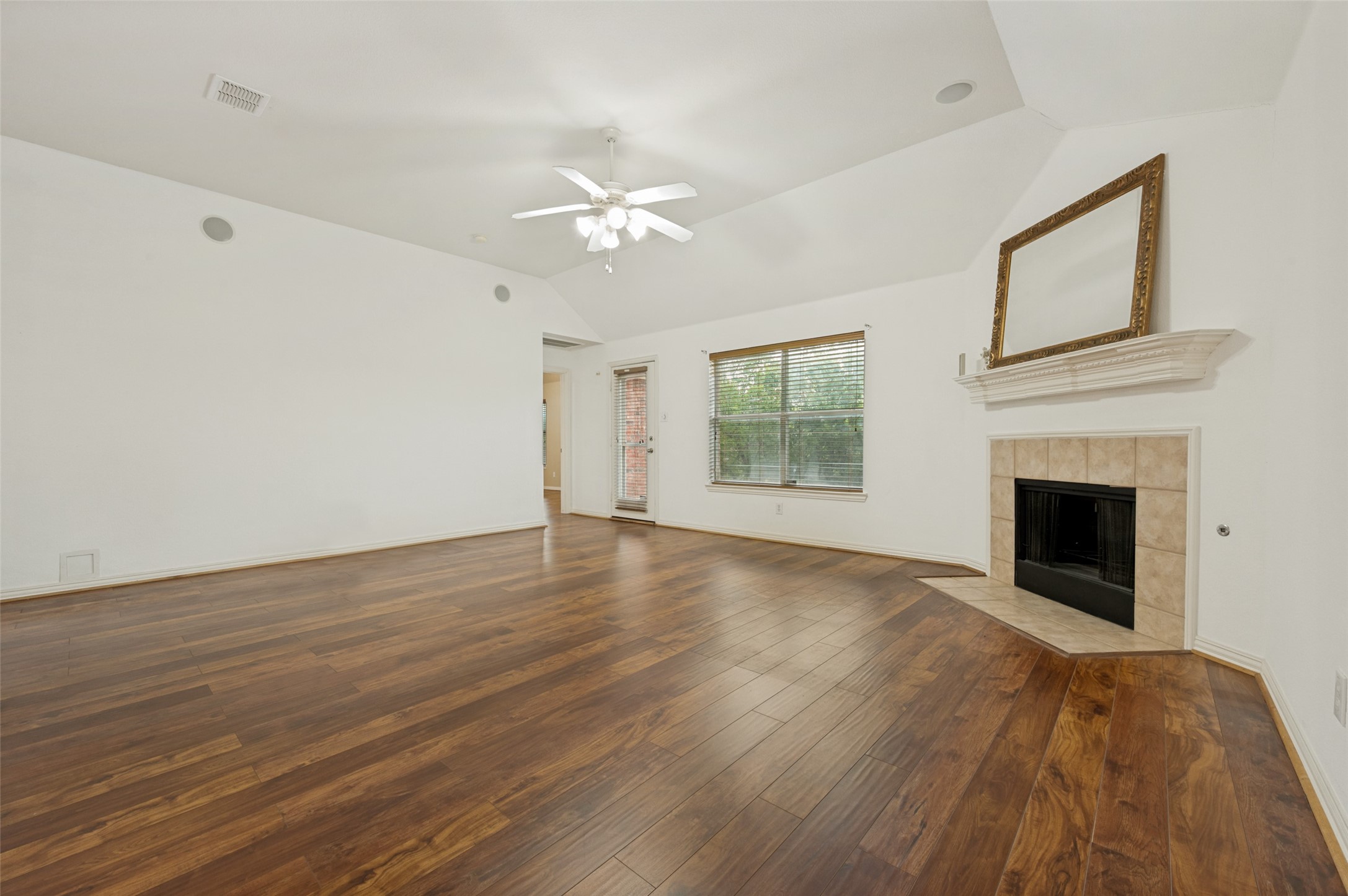 7806 Quiet Waters Drive Arlington TX 76016