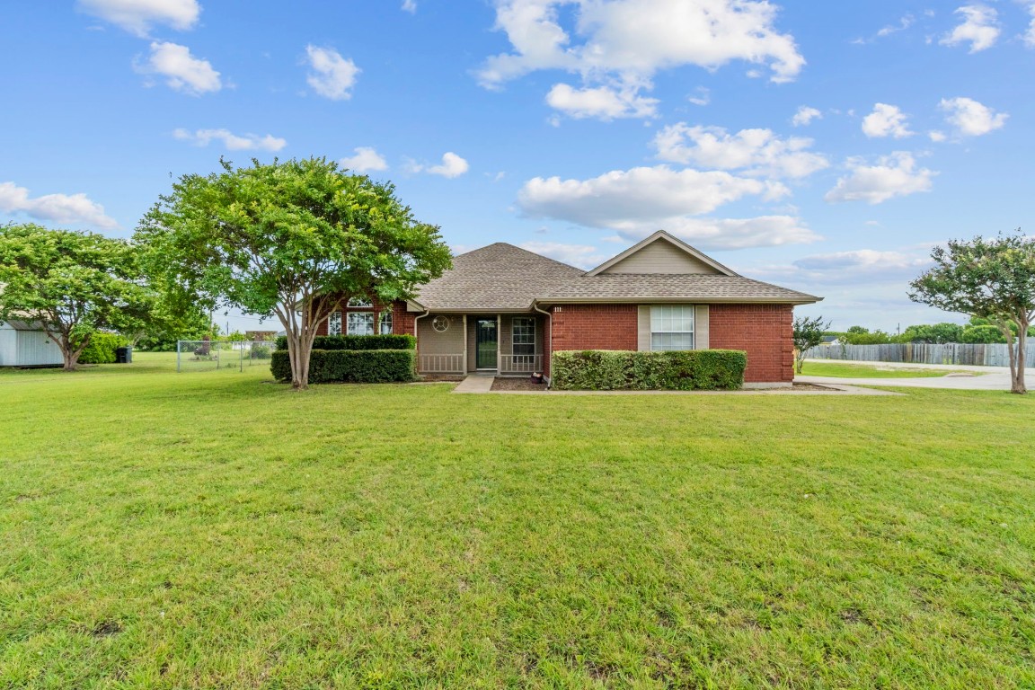111 Anita Lane Waxahachie TX 75165