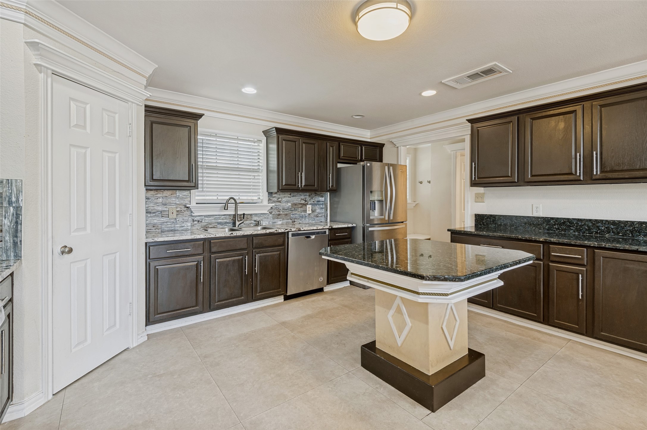 2460 Waterstone Drive Cedar Hill TX 75104