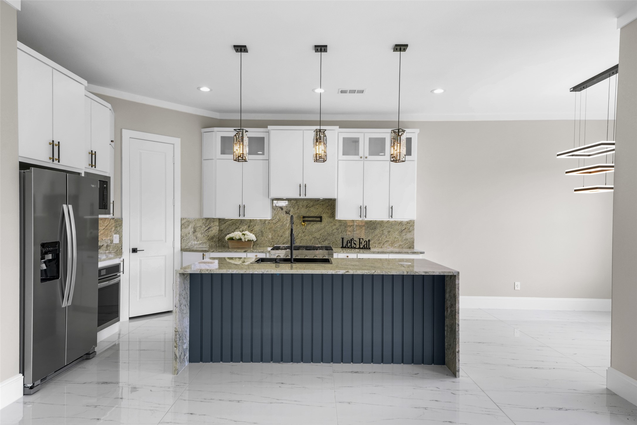 707 Buckalew Street Dallas TX 75208