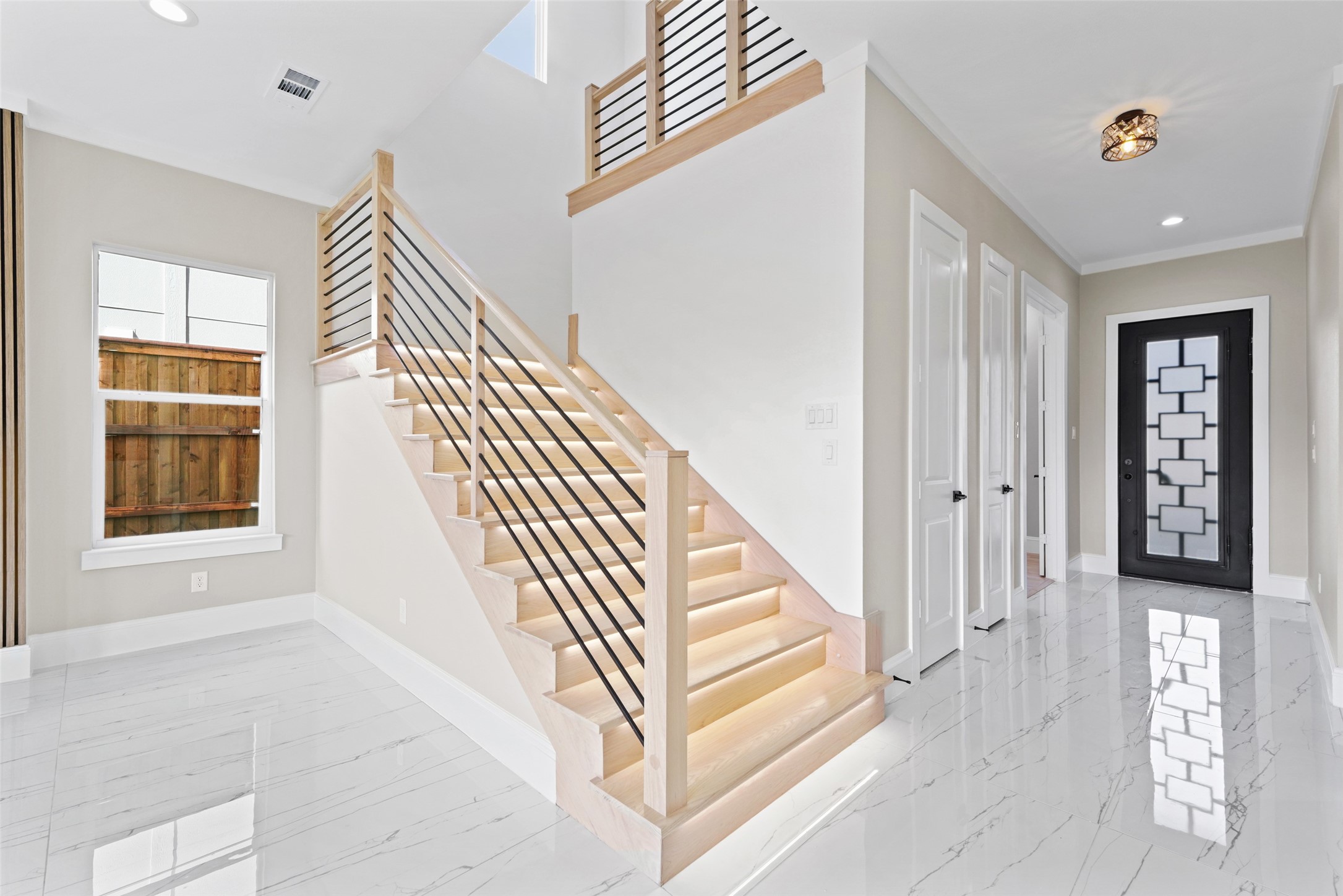 707 Buckalew Street Dallas TX 75208