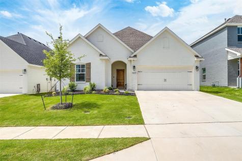 9817 Chaparral Pass Fort Worth TX 76126