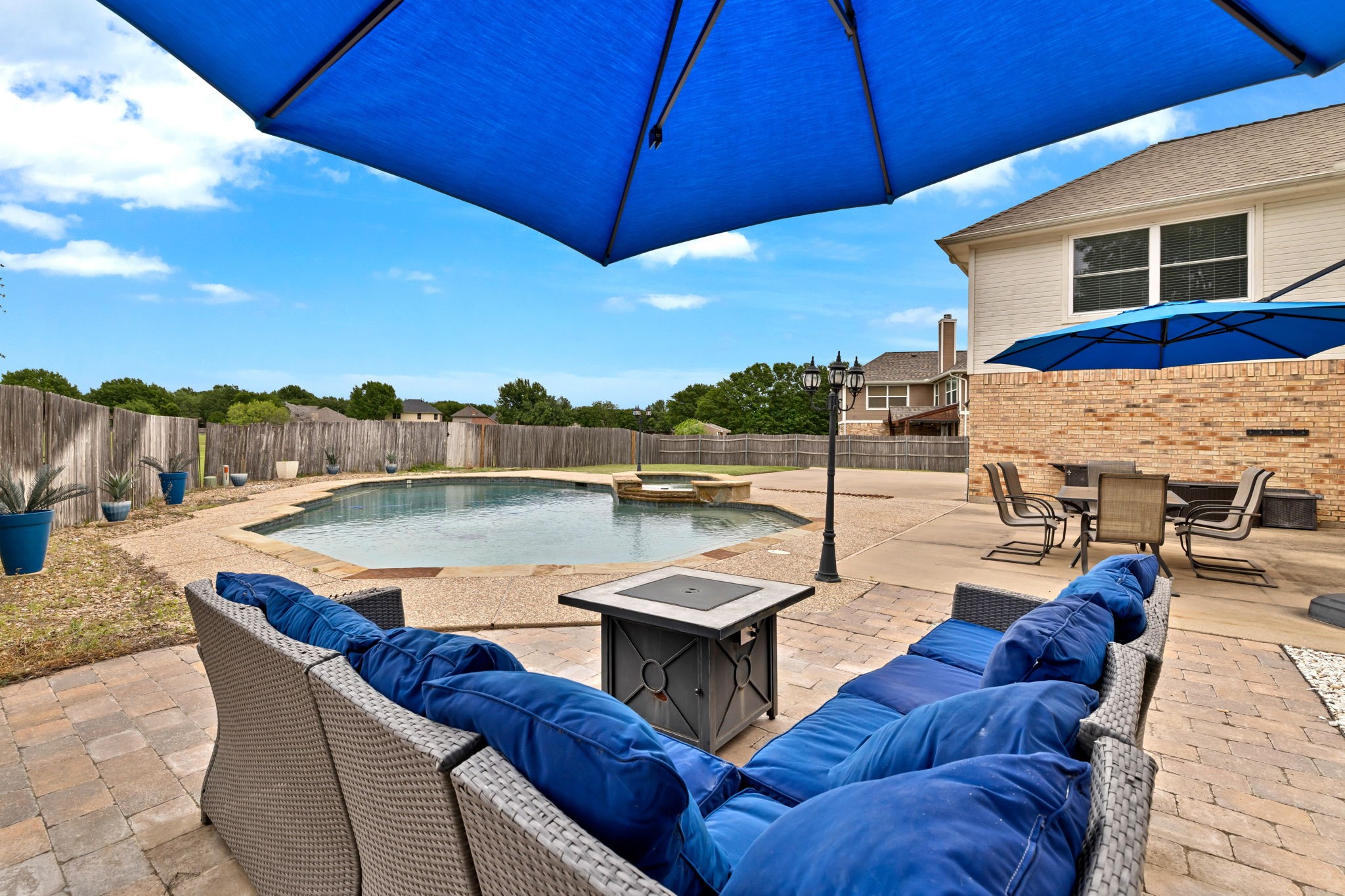 1733 Sawtooth Oak Trail Keller TX 76248