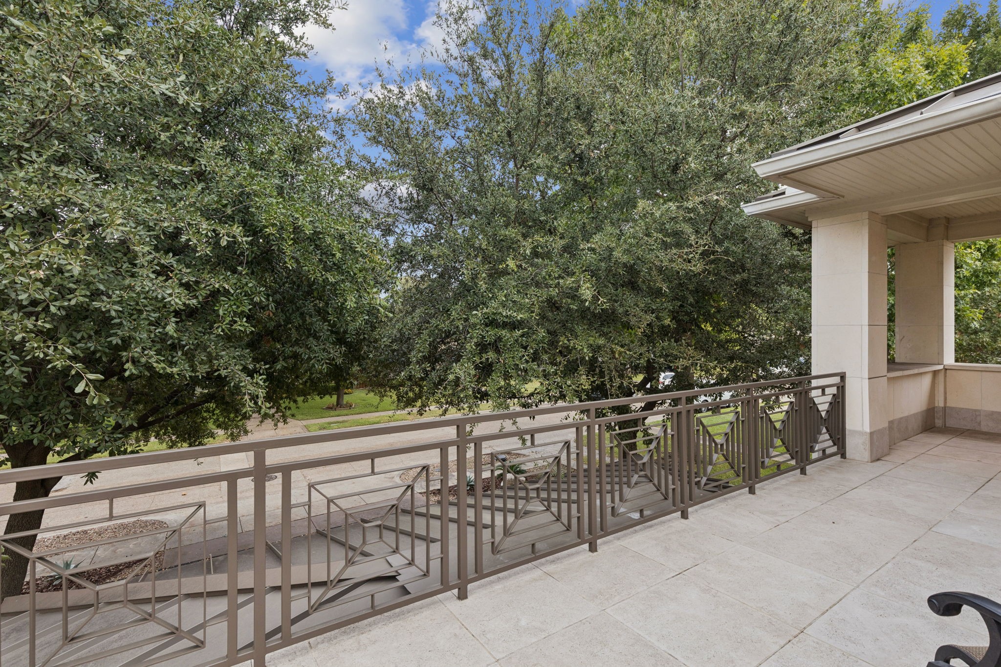 5730 W Amherst Avenue Dallas TX 75209