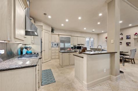 4847 Holly Tree Drive Dallas TX 75287