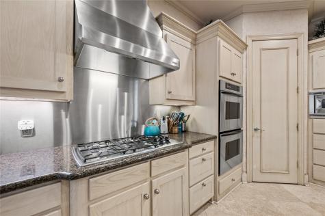 4847 Holly Tree Drive Dallas TX 75287