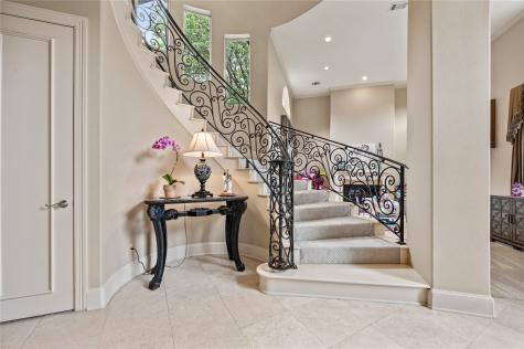 4847 Holly Tree Drive Dallas TX 75287