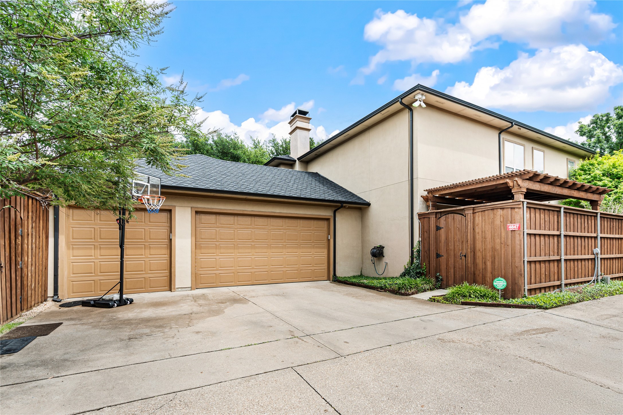 4847 Holly Tree Drive Dallas TX 75287