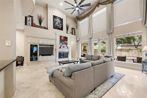 4847 Holly Tree Drive Dallas TX 75287