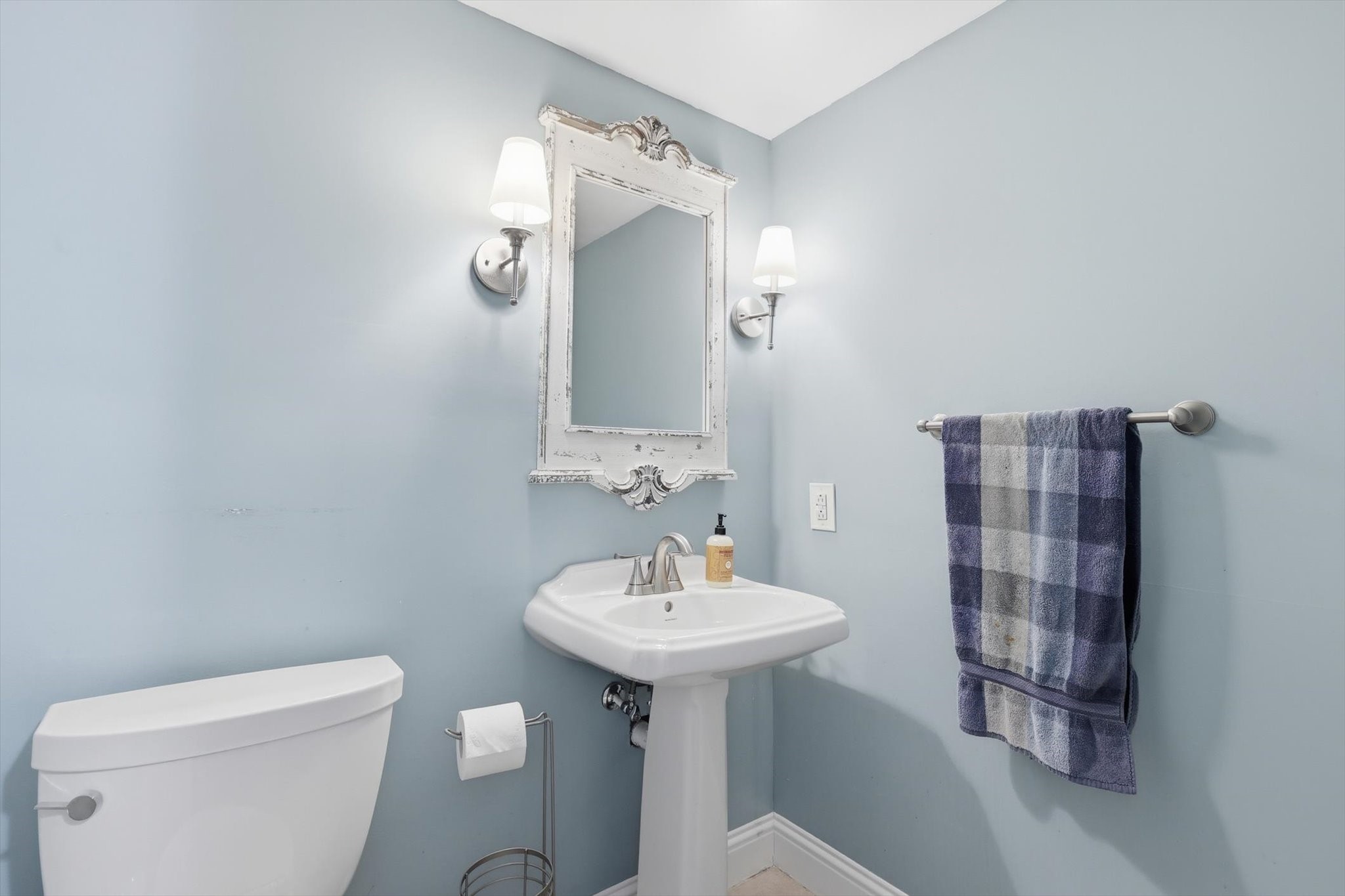 508 Country Green Lane Arlington TX 76011