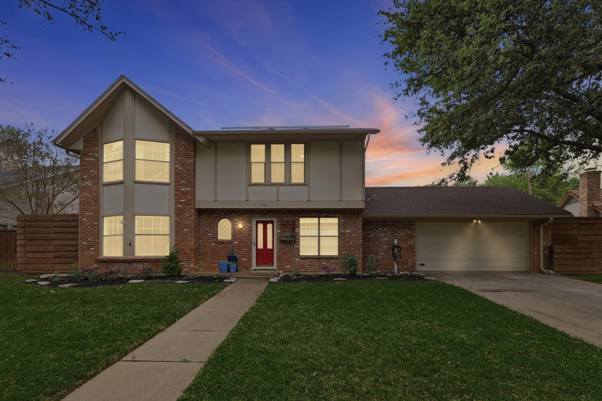 508 Country Green Lane Arlington TX 76011