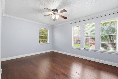 508 Country Green Lane Arlington TX 76011
