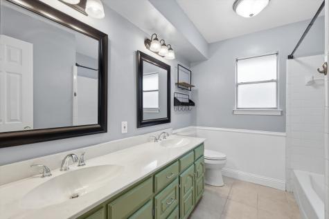 508 Country Green Lane Arlington TX 76011