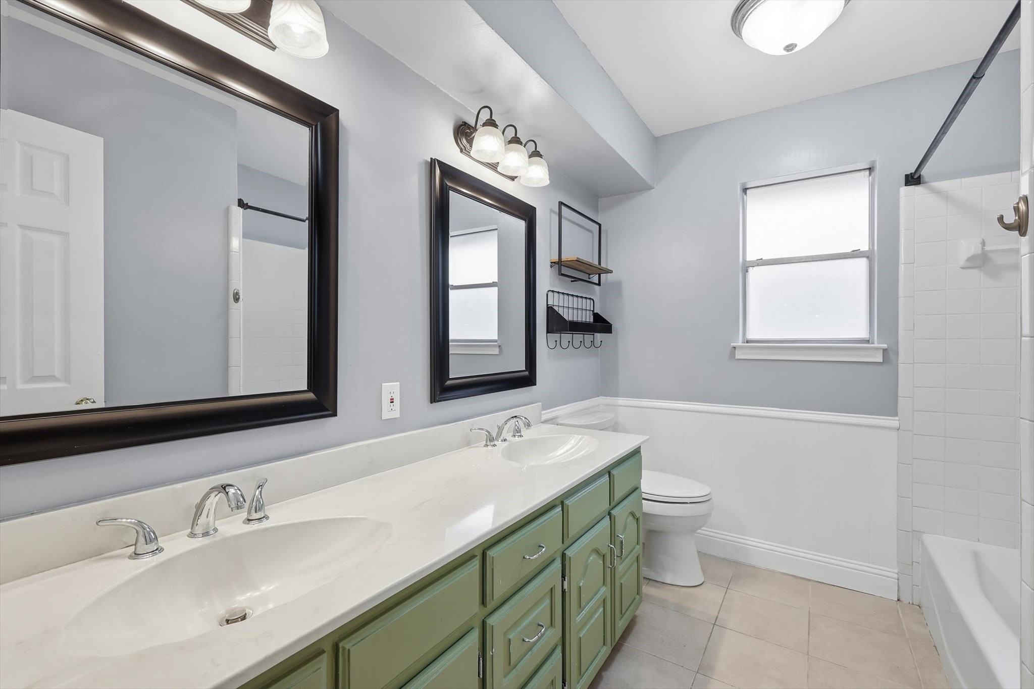 508 Country Green Lane Arlington TX 76011