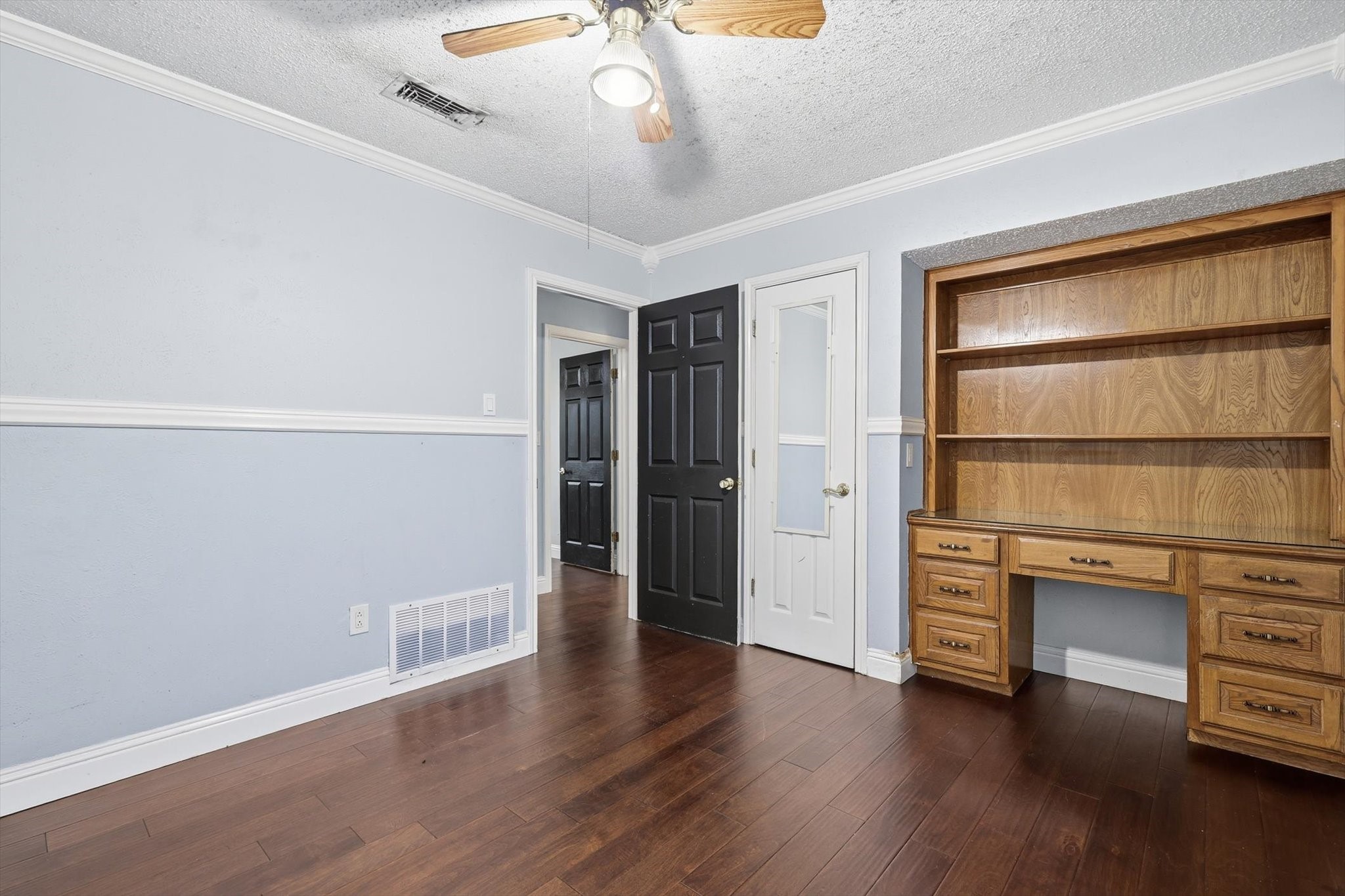 508 Country Green Lane Arlington TX 76011