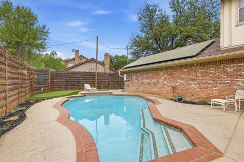 508 Country Green Lane Arlington TX 76011