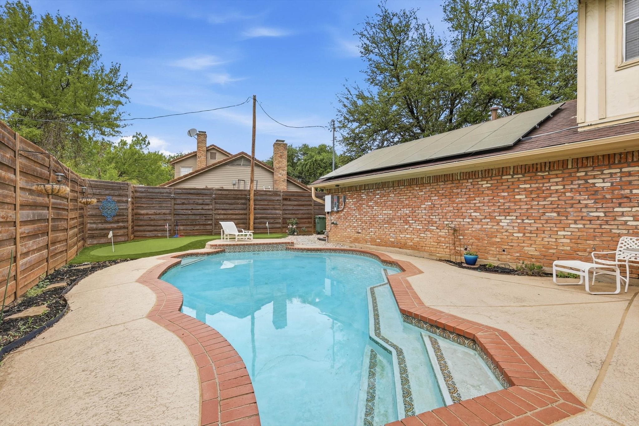 508 Country Green Lane Arlington TX 76011
