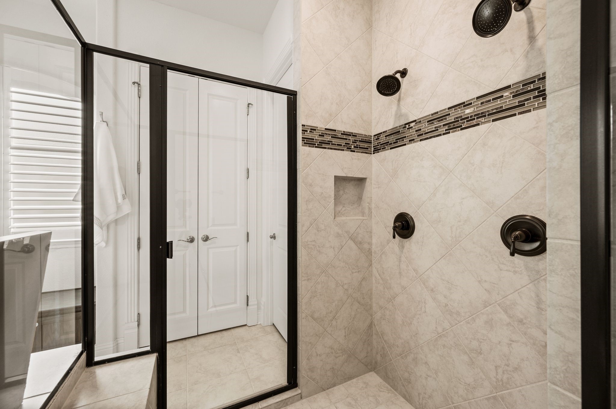 6809 Schubert Colleyville TX 76034