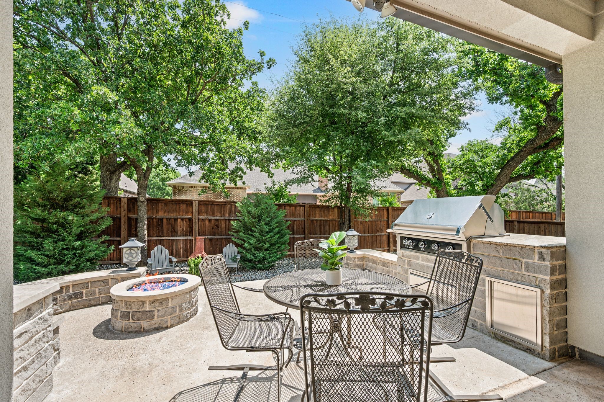 6809 Schubert Colleyville TX 76034