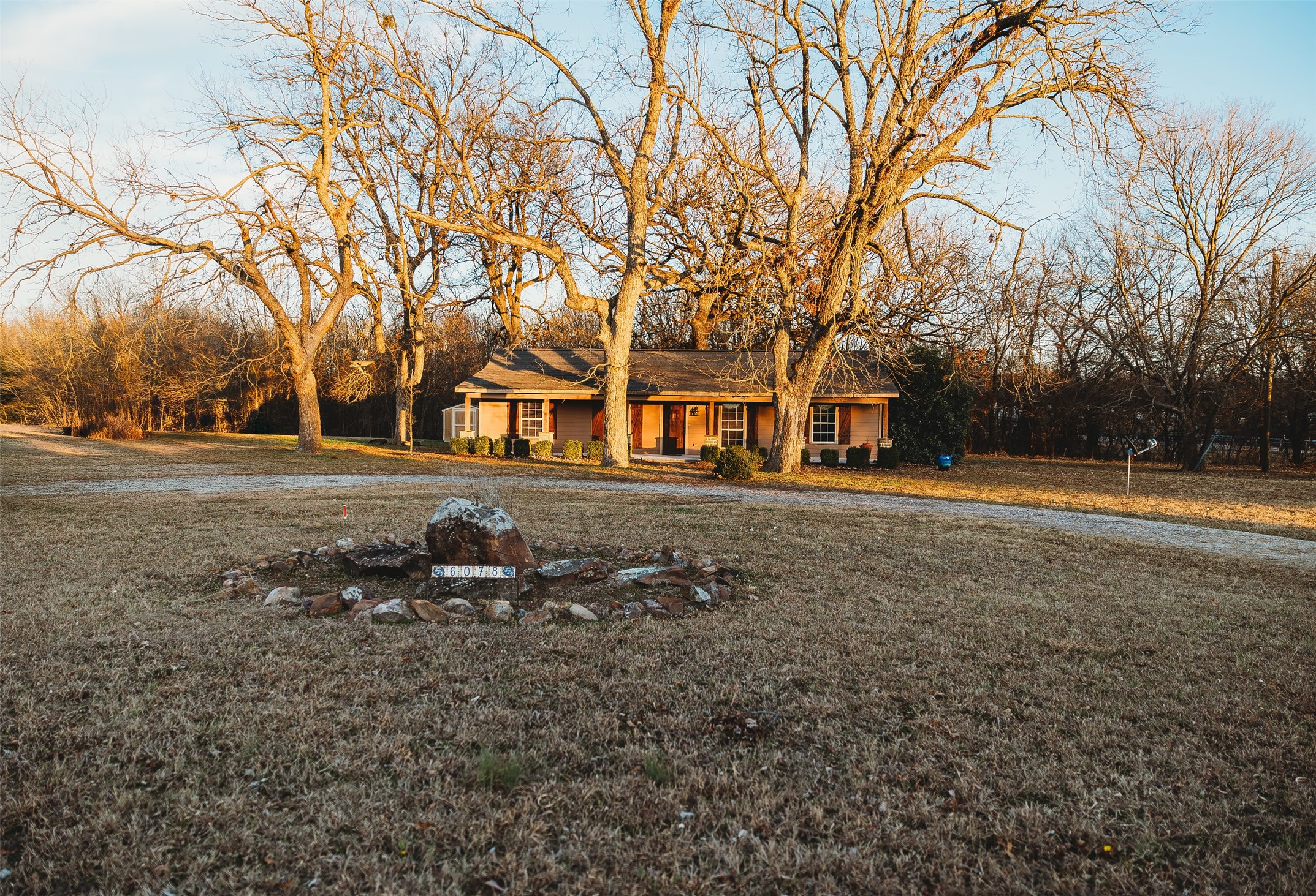 6078 E Line Road Whitewright TX 75491