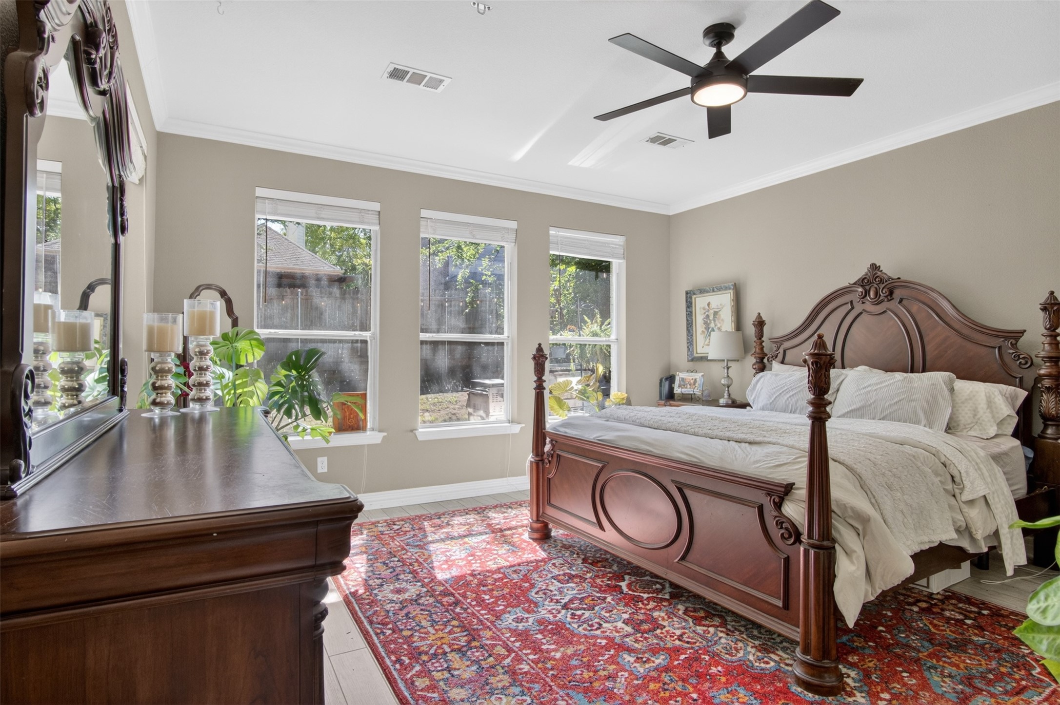 3804 Comanche Trail Bedford TX 76021