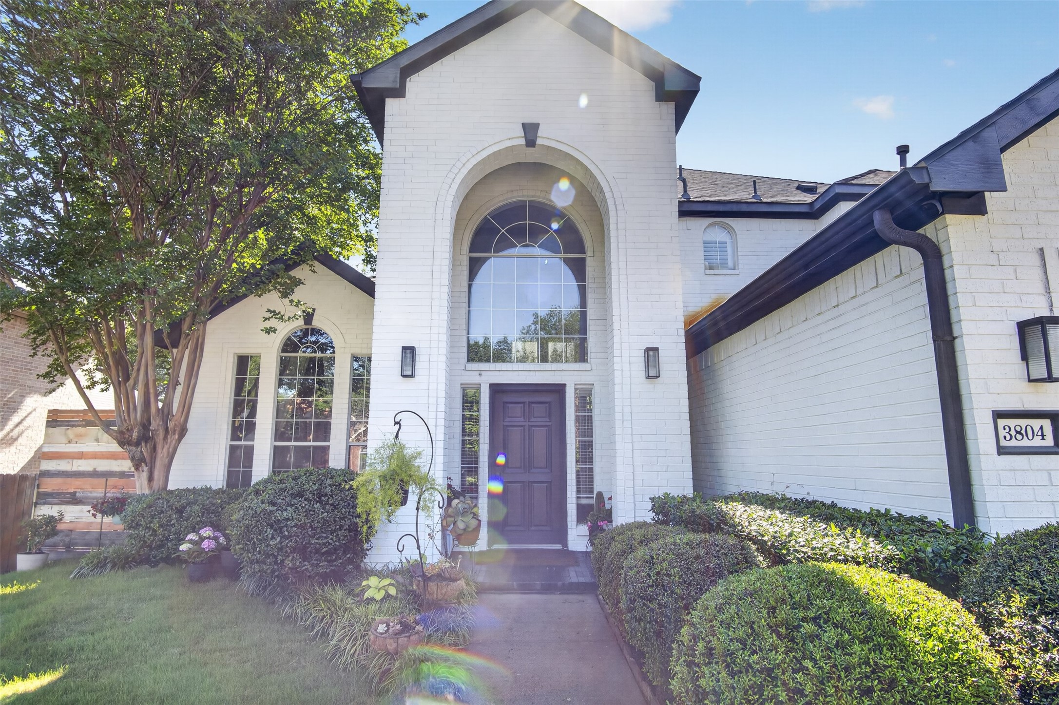 3804 Comanche Trail Bedford TX 76021