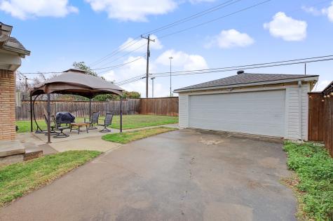 623 Nottingham Drive Richardson TX 75080