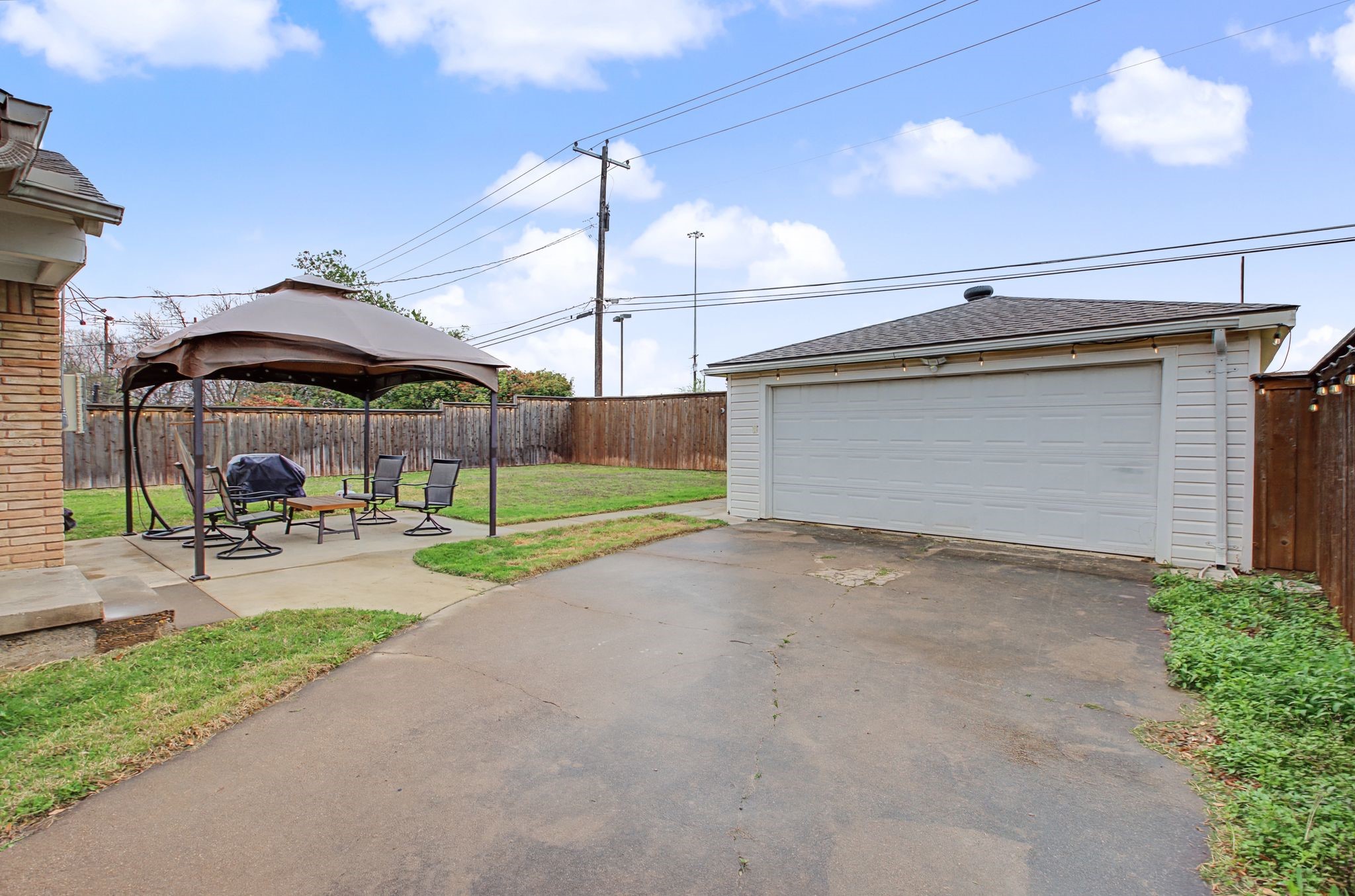 623 Nottingham Drive Richardson TX 75080