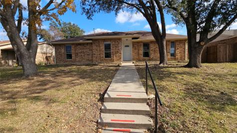 2005 Azalea Street Denton TX 76205