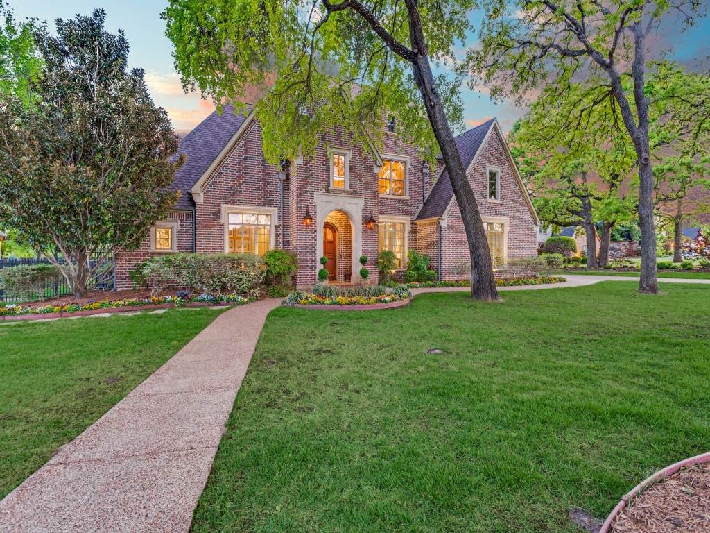 701 Regency Court Denton TX 76210
