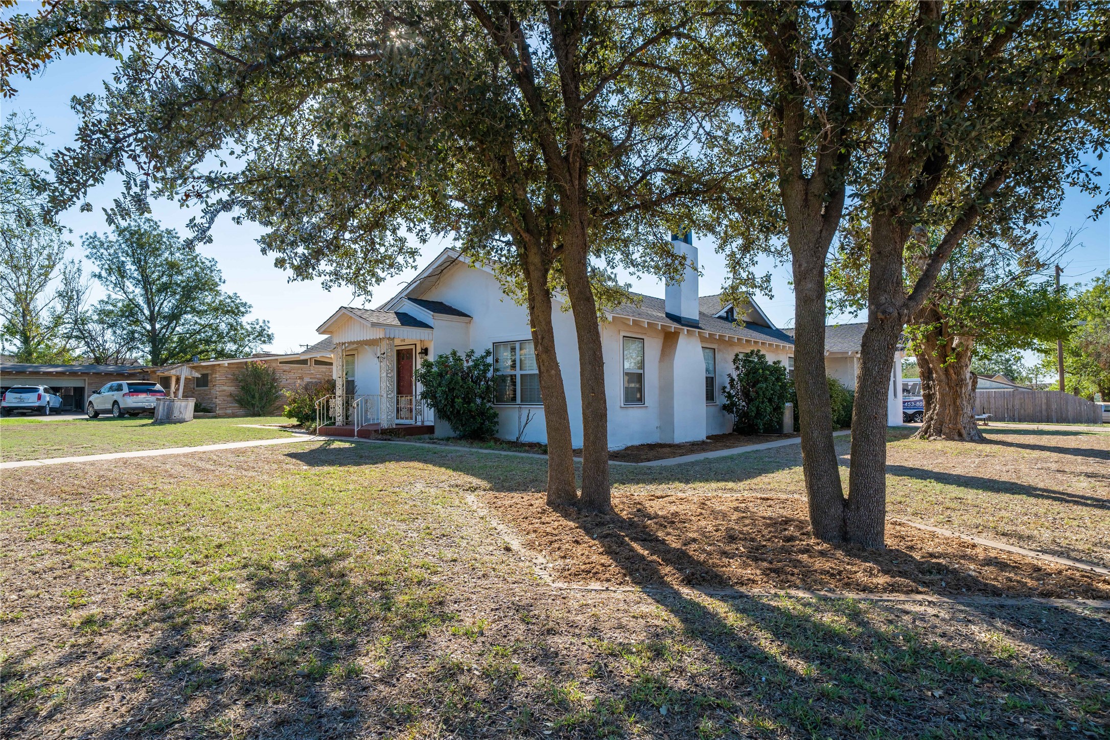 602 E Beauregard Street Rotan TX 79546