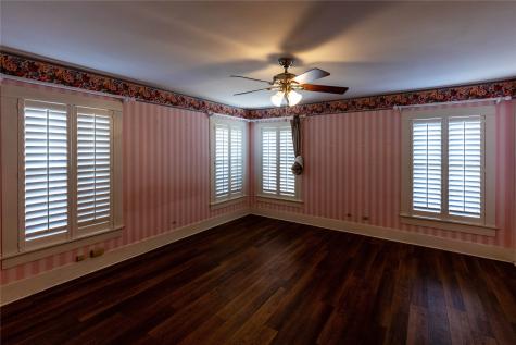 602 E Beauregard Street Rotan TX 79546