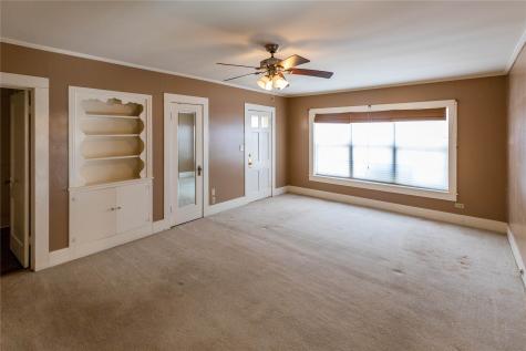 602 E Beauregard Street Rotan TX 79546