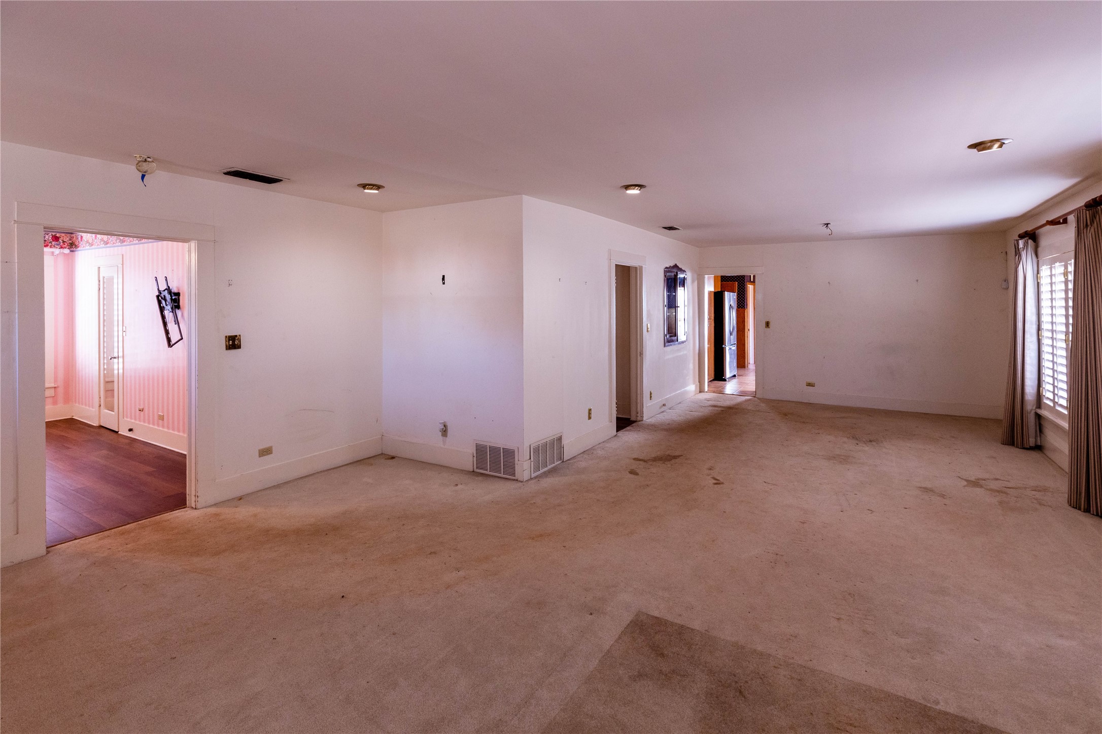 602 E Beauregard Street Rotan TX 79546