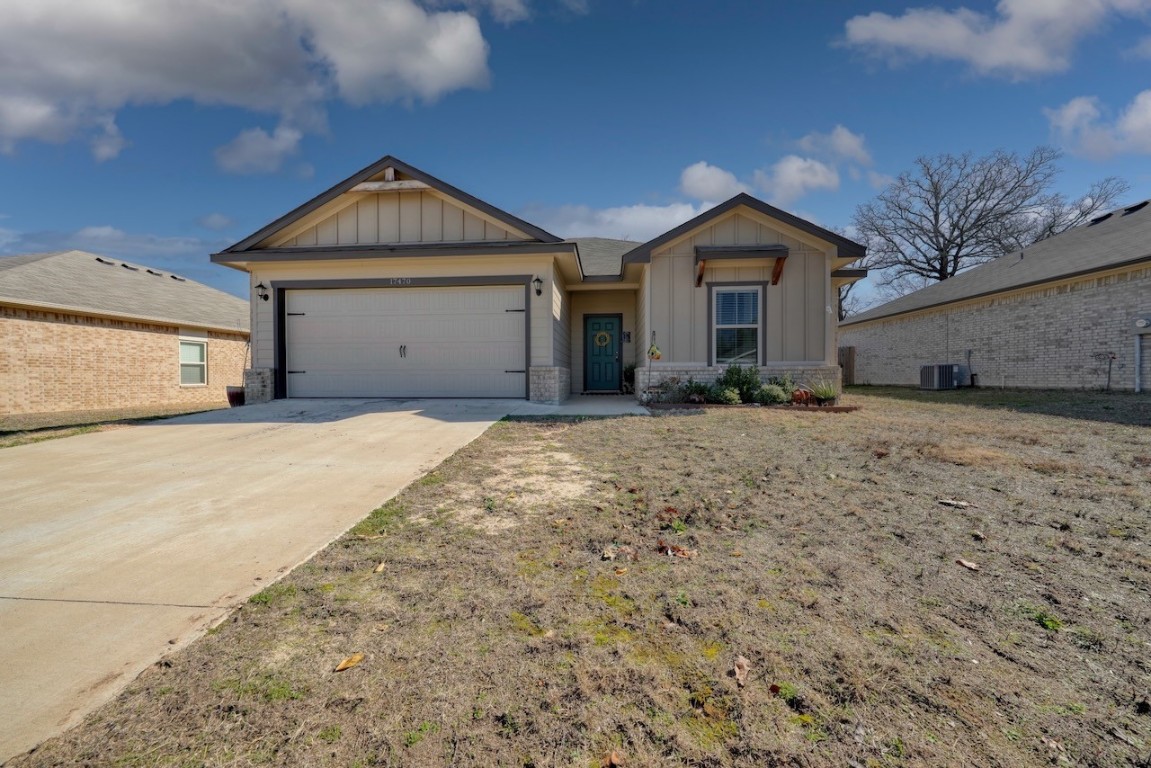 17470 Stacy Street Lindale TX 75771