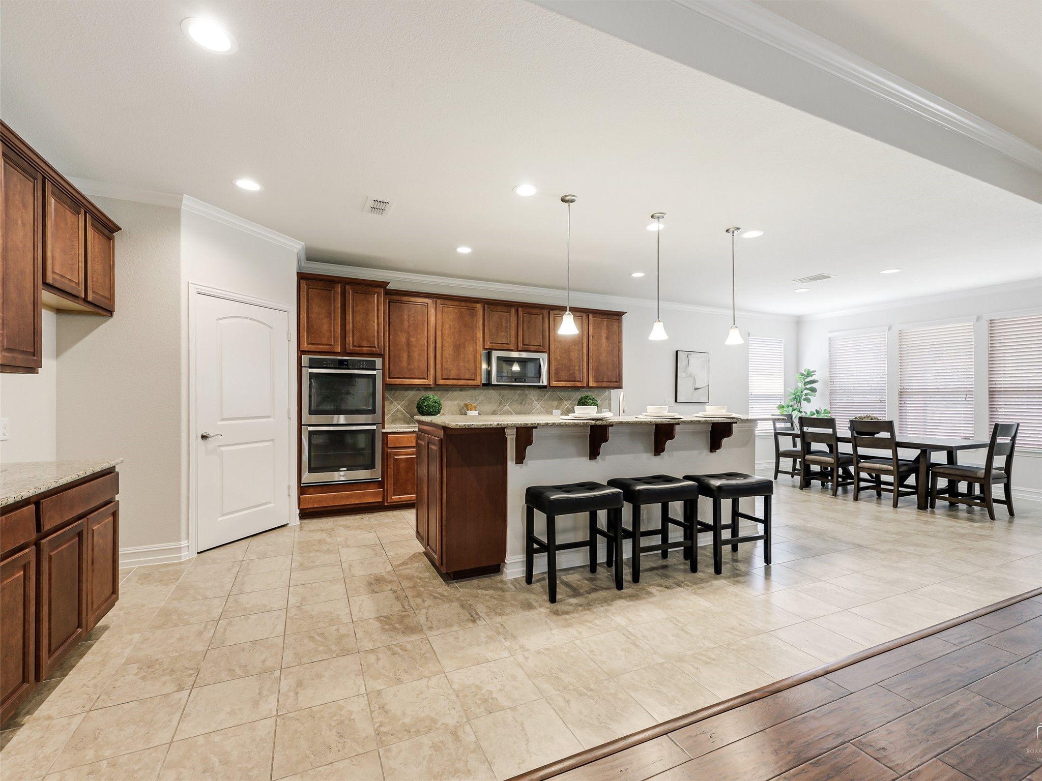 2464 Luna Vista Lane Frisco TX 75036