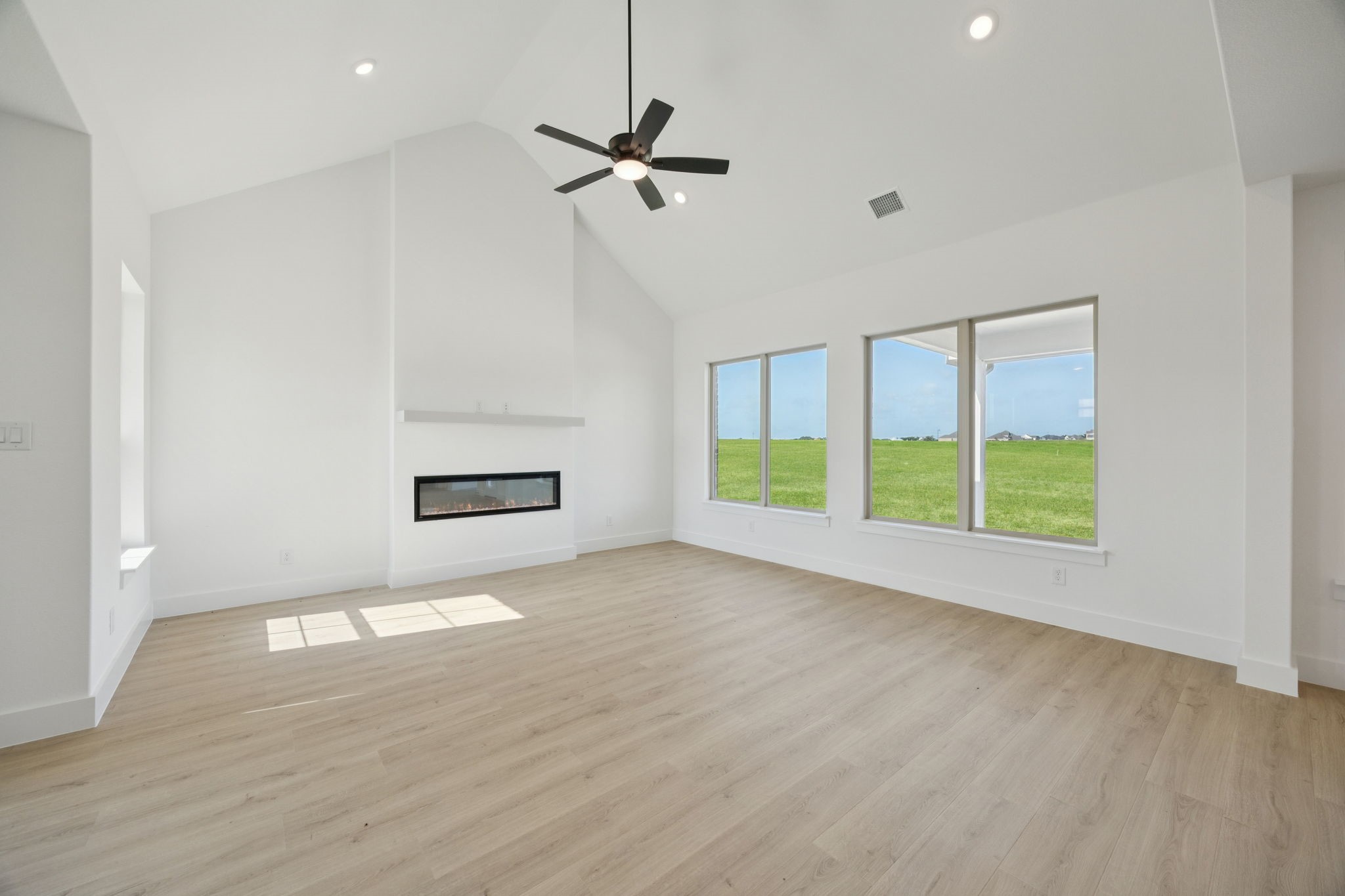 108 Paradise Cove Waxahachie TX 75165