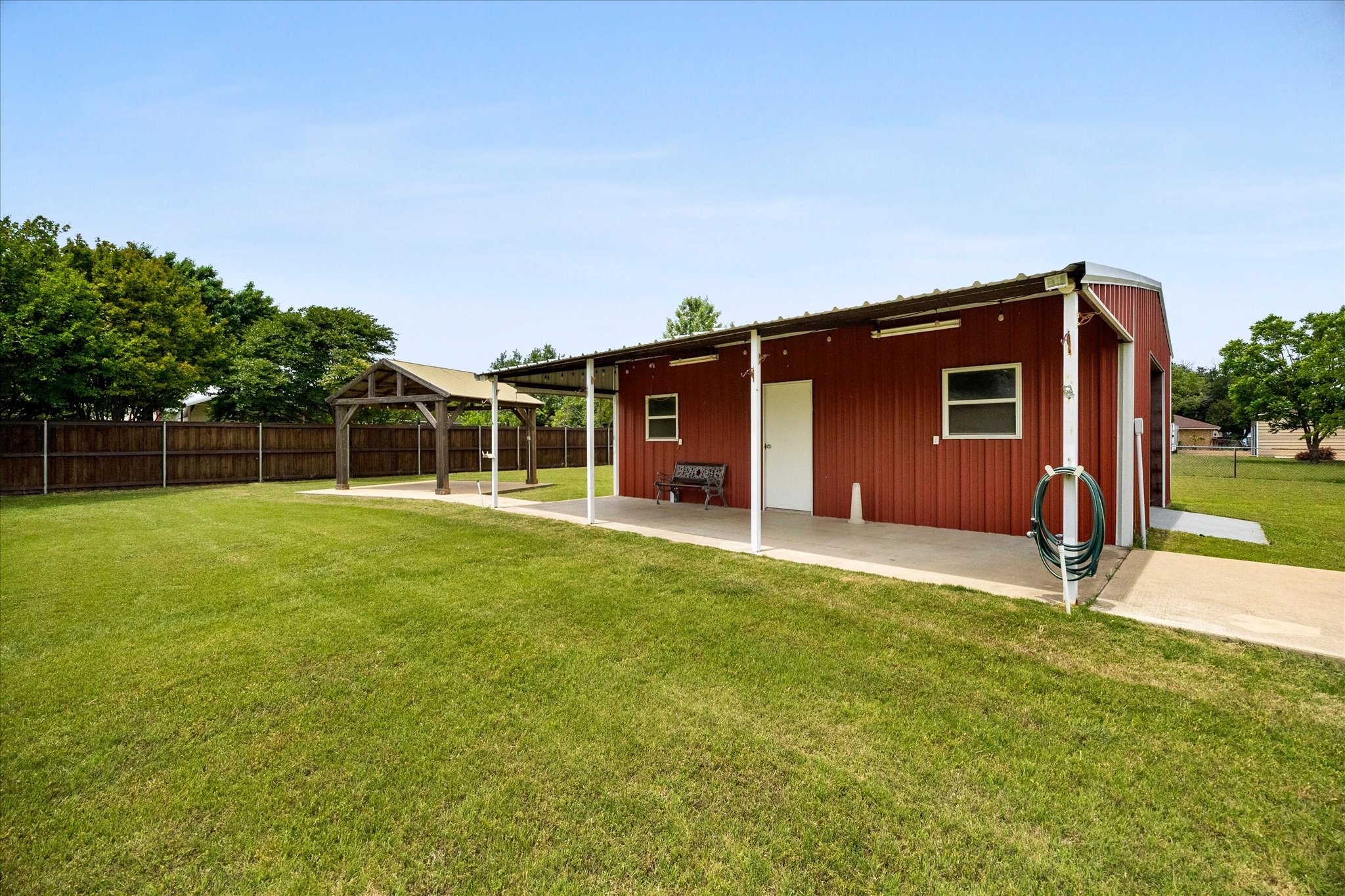 303 Anita Lane Waxahachie TX 75165
