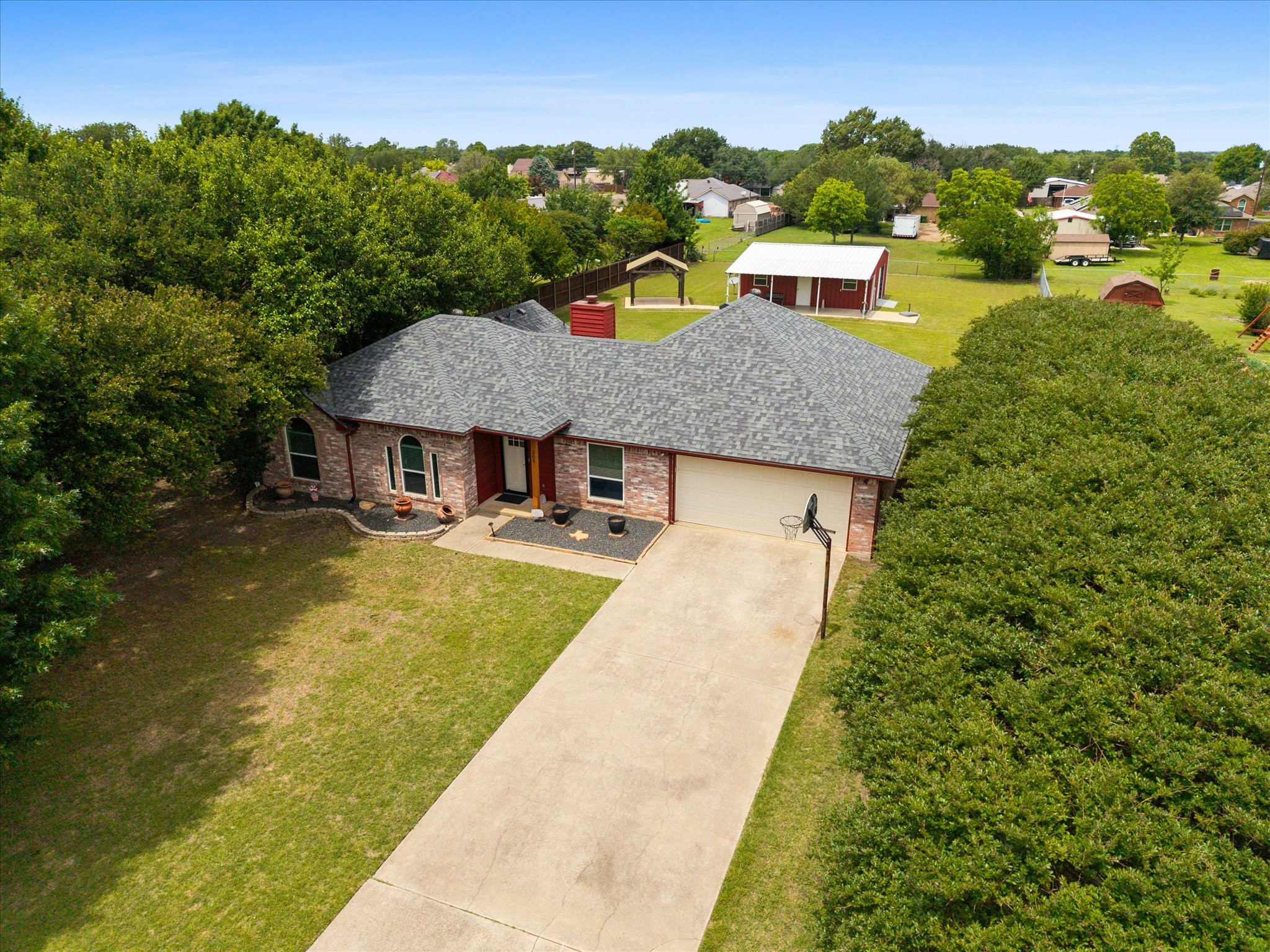303 Anita Lane Waxahachie TX 75165