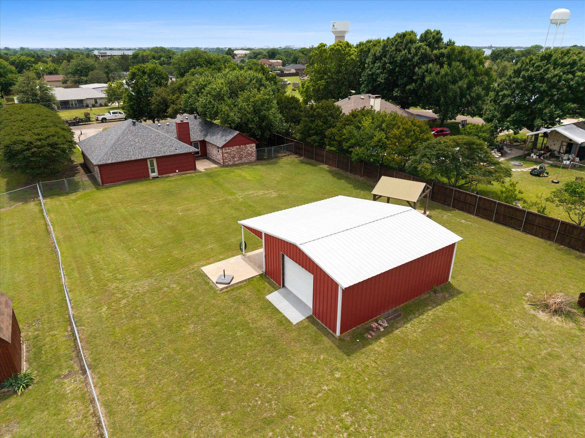 303 Anita Lane Waxahachie TX 75165