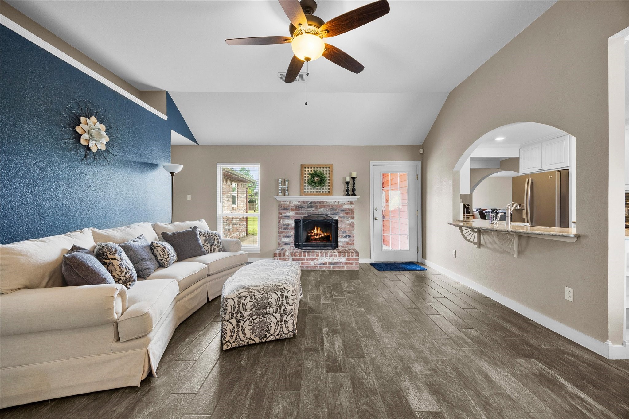 303 Anita Lane Waxahachie TX 75165