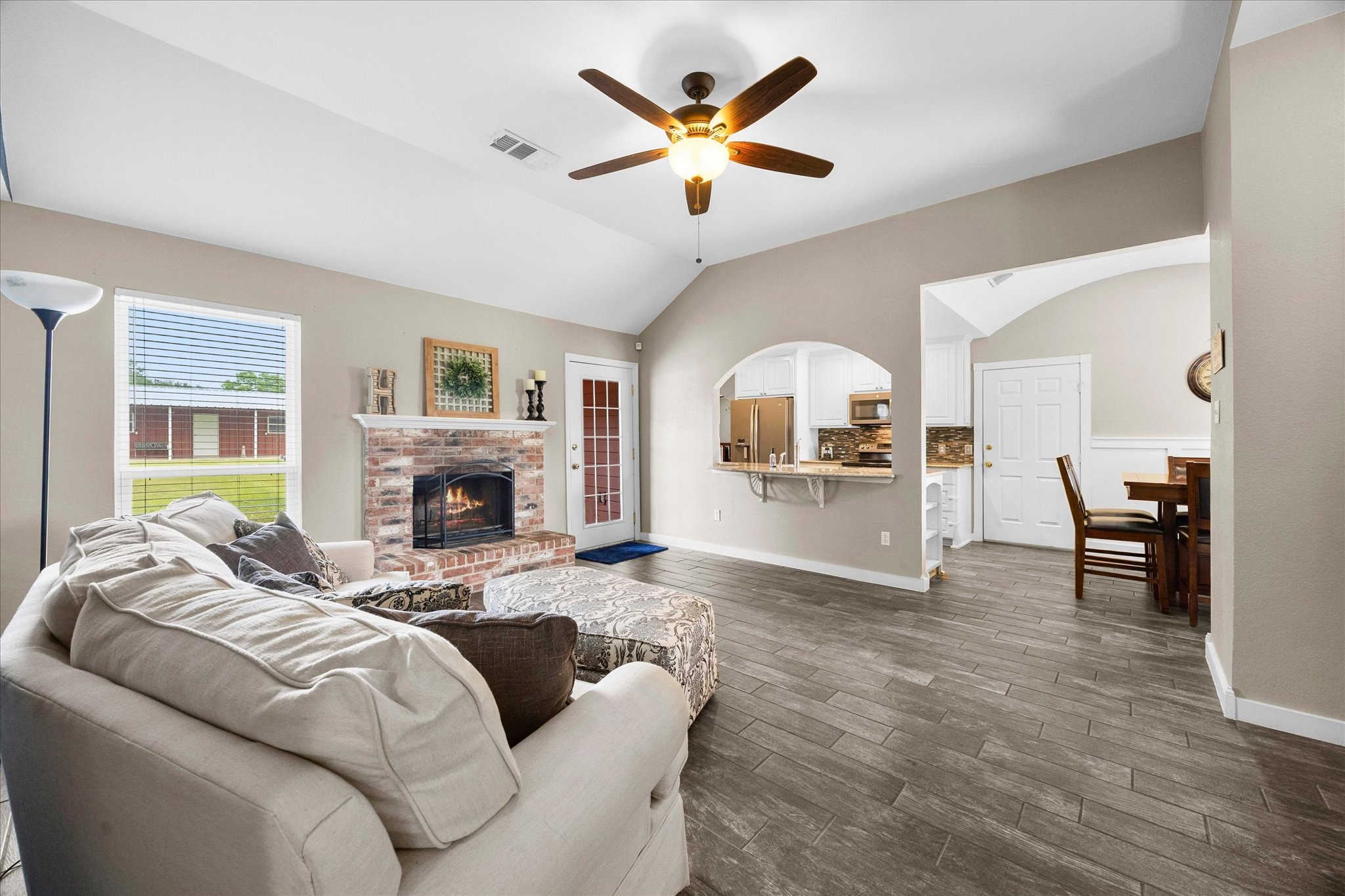 303 Anita Lane Waxahachie TX 75165
