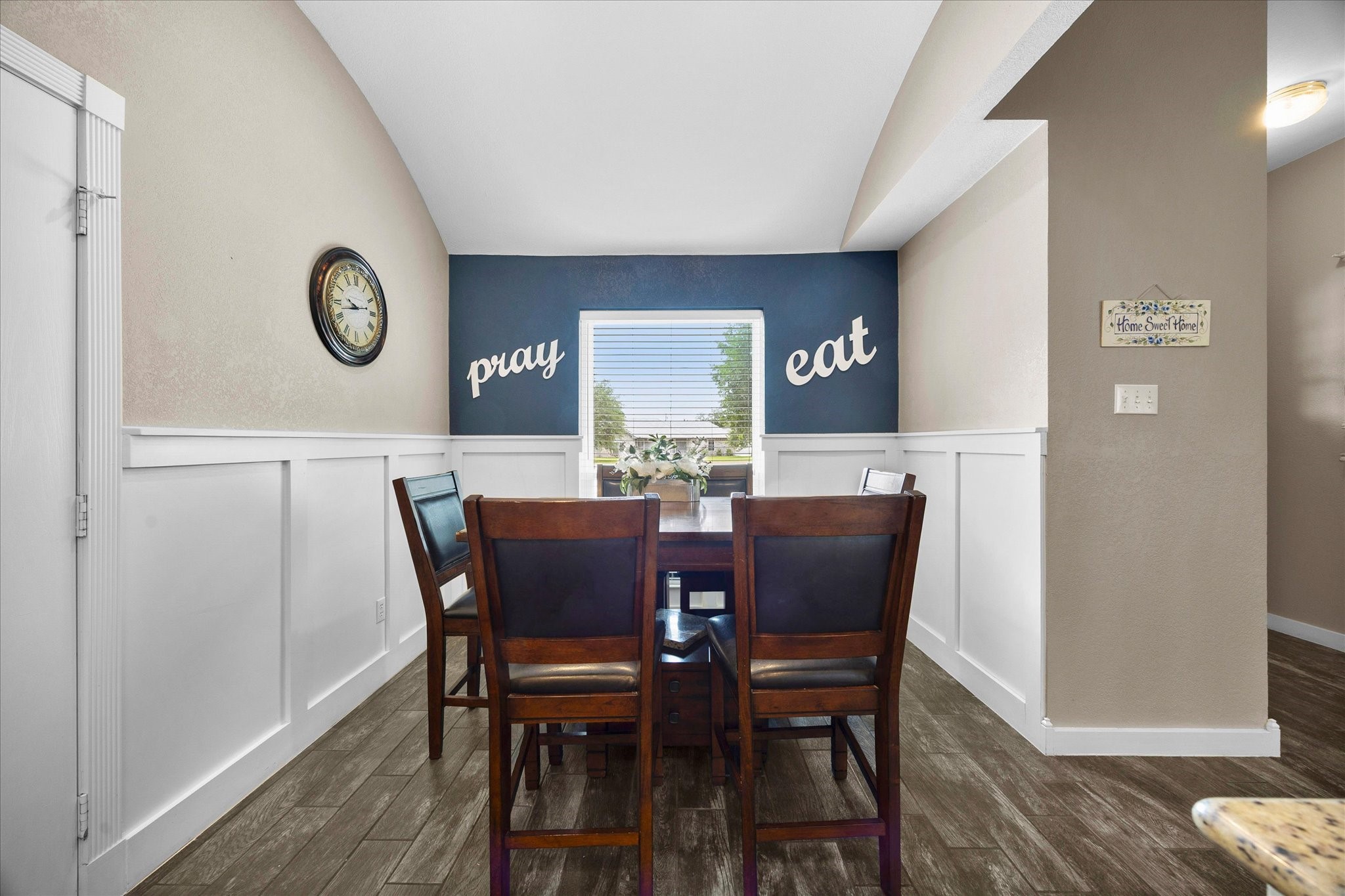 303 Anita Lane Waxahachie TX 75165