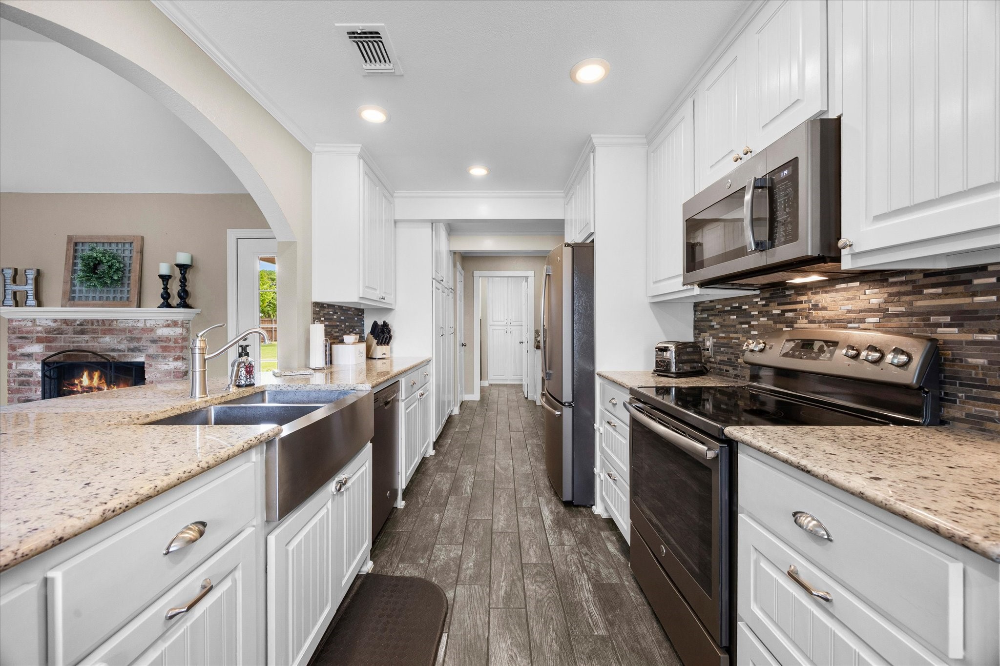 303 Anita Lane Waxahachie TX 75165